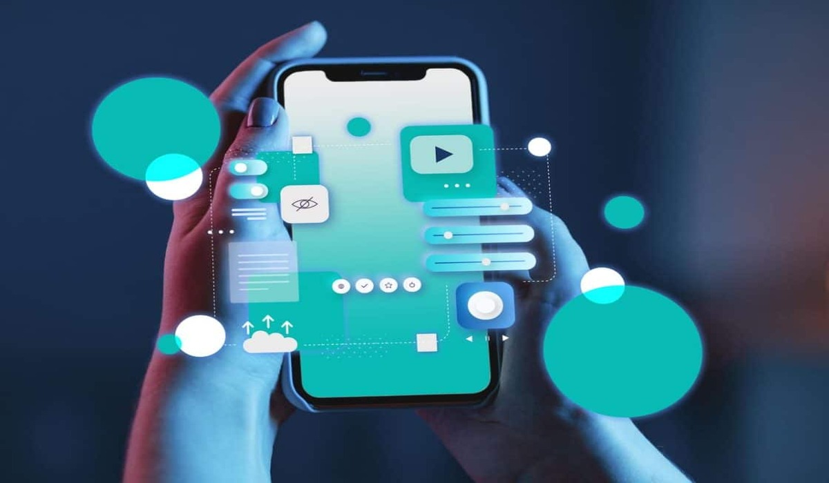 أفضل تطبيقات الذكاء الاصطناعي المجانية 2025